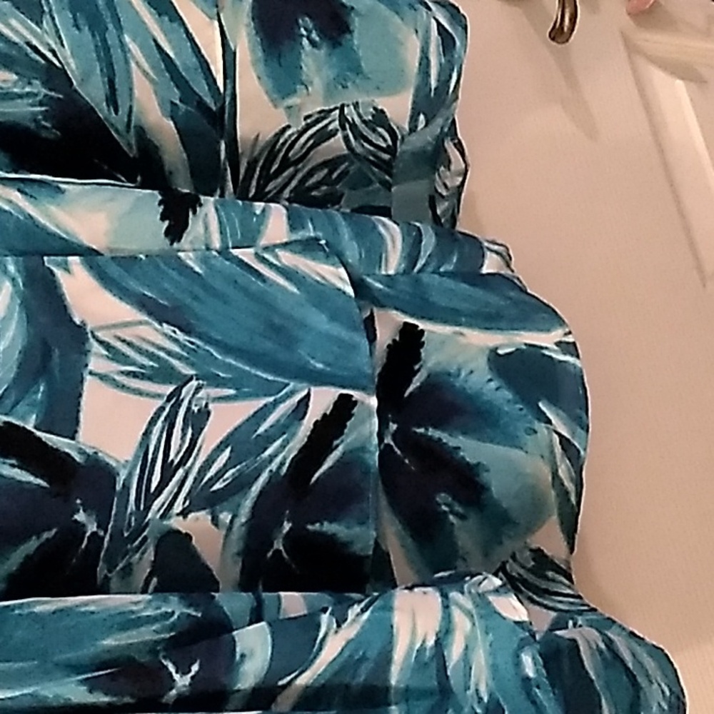 Zac & Rachel Top & Ruby Rd. Pants Bundle - Picture 5 of 11